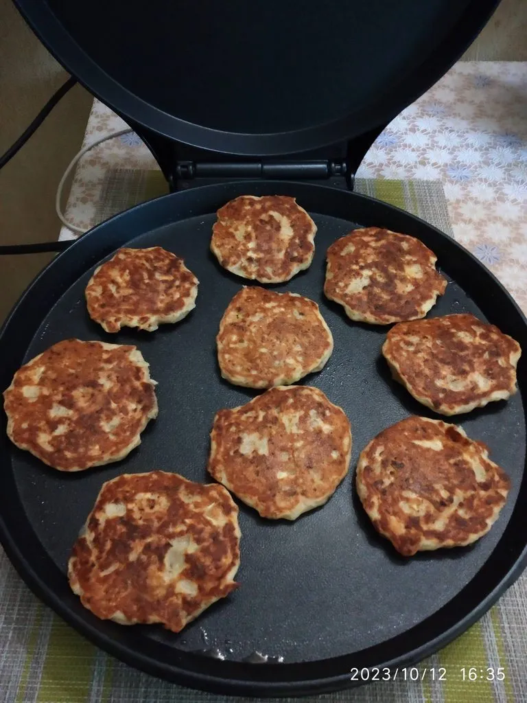 Кабачковые хачапури в мини-печке Мастерица или в любом пицце-мейкере
