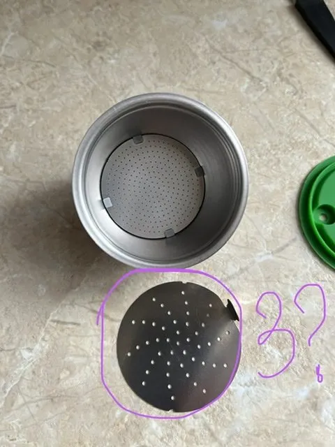 Капсульная кофеварка Dolce Gusto Piccolo и многоразовые капсулы Emo Cups