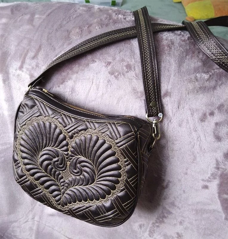 Машинная вышивка