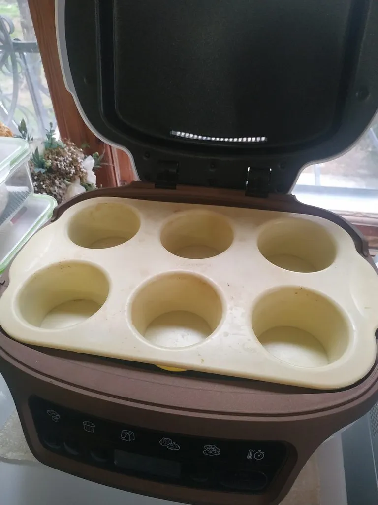 Tefal Cake Factory KD802112 - мультикондитер для занятых людей