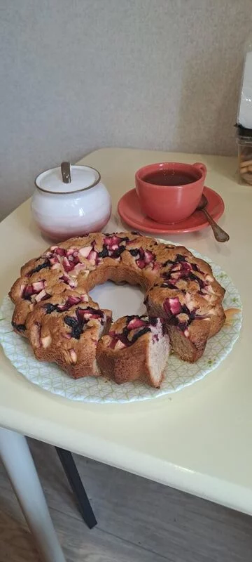 Яблочный пирог на ржаной муке