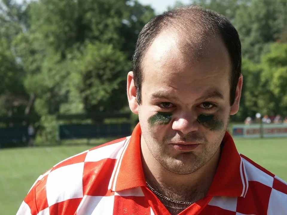 Оценки безопасности использования головы в молодежном футболе