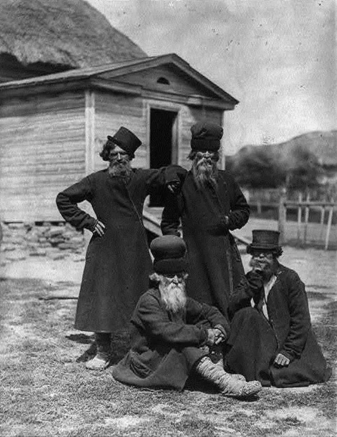 Запечатленная история