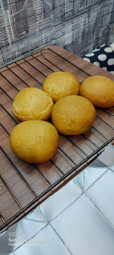 Сдобная булочка «Ромашка»