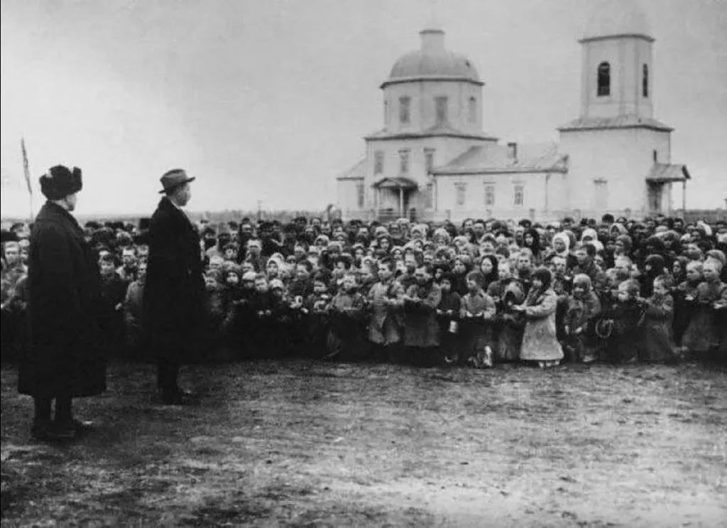 Запечатленная история