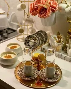 Tapтaлeтки & Ко