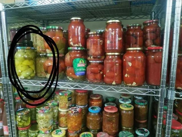 Свежие помидоры на зиму