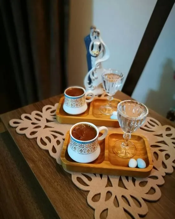 Tapтaлeтки & Ко