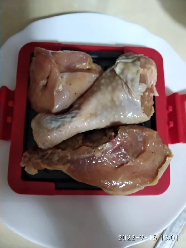 Готовим в сэндвичнице-гриль Toastic и форме для котлет-фрикаделек Meatbox в СВЧ 