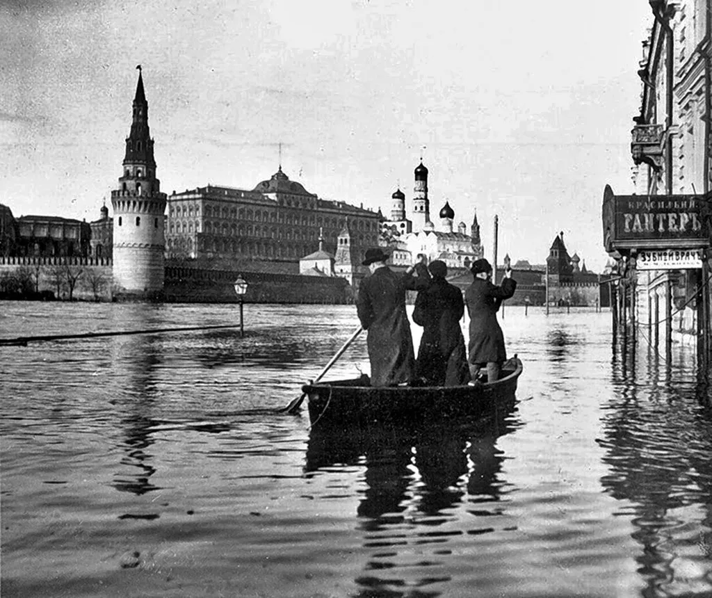 Запечатленная история