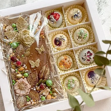 Tapтaлeтки & Ко