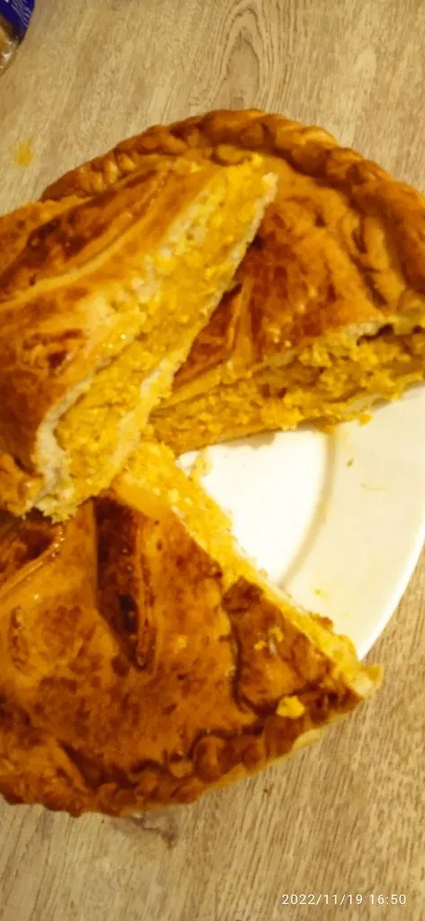 Пирог дрожжевой с мясом и тыквой на восточный лад