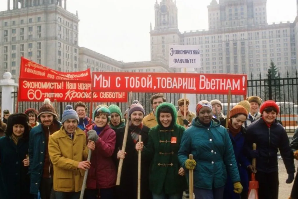 Запечатленная история