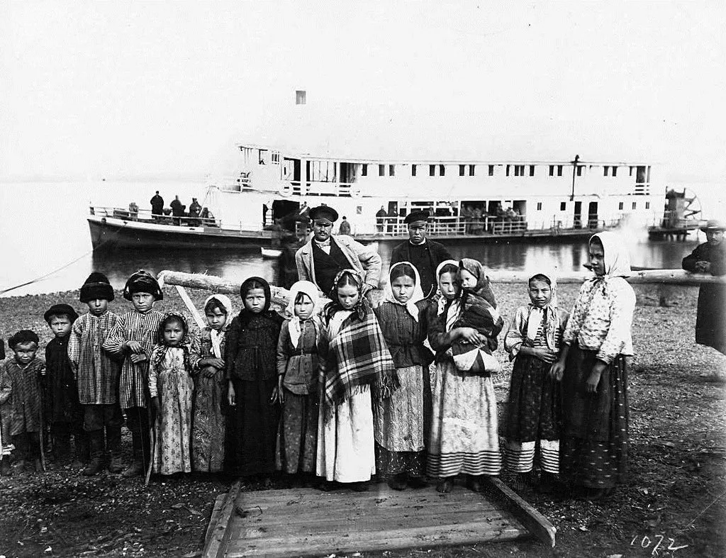 Запечатленная история