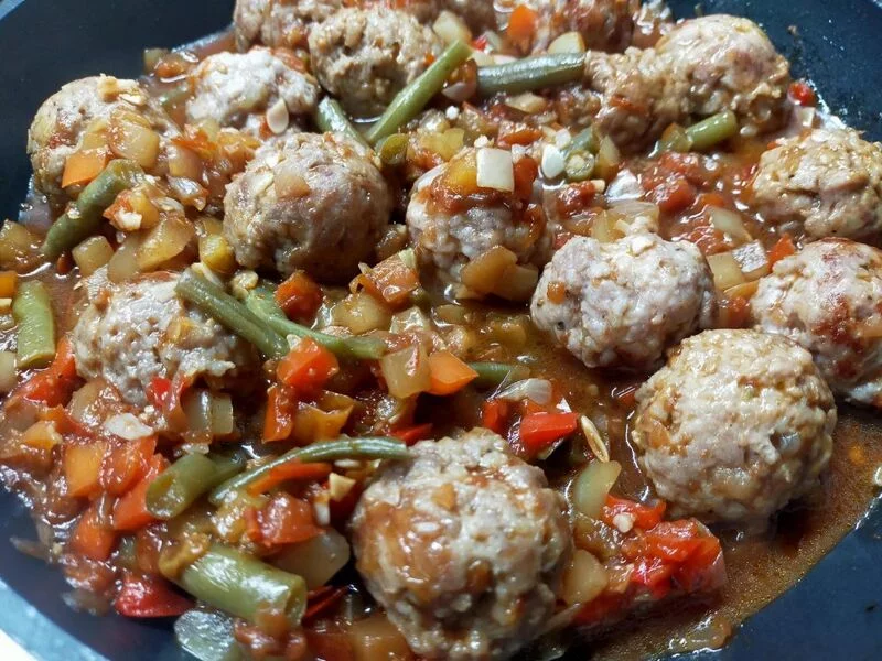 Готовим в сэндвичнице-гриль Toastic и форме для котлет-фрикаделек Meatbox в СВЧ