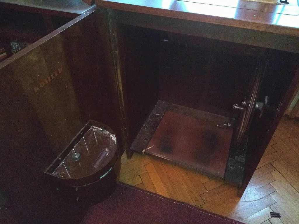Продаю: Швейная машинка Kohler.
