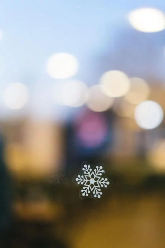 Люди похожи на снежинки