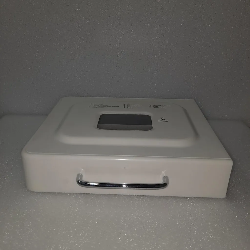 Продам: Верхняя крышка для хлебопечки Kenwood BM250