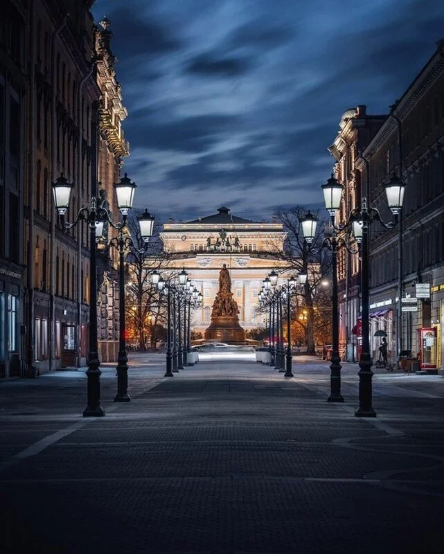 Выходные в Питере, или Куда сходить с друзьями в Санкт-Петербурге