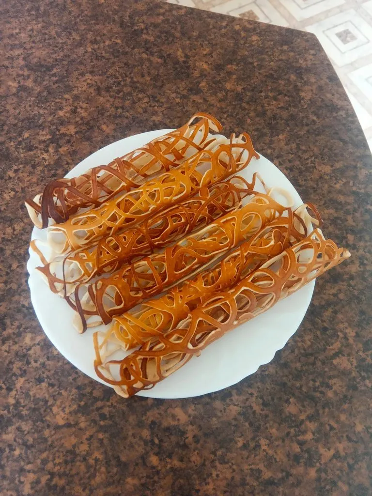 Tapтaлeтки & Ко