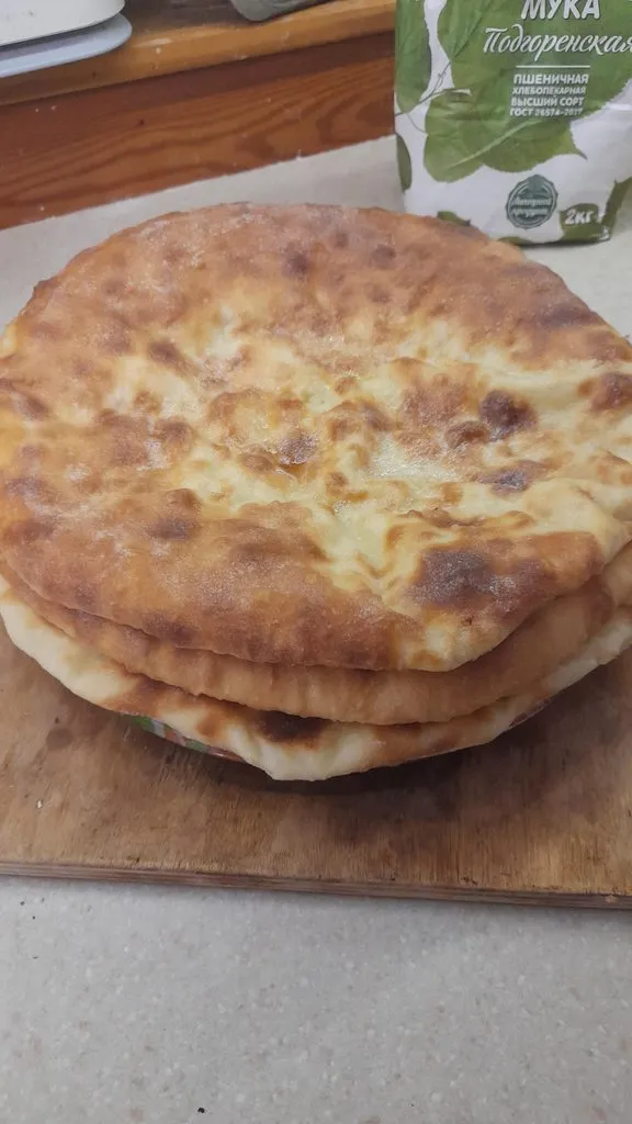 Осетинские пироги с сыром и картофелем