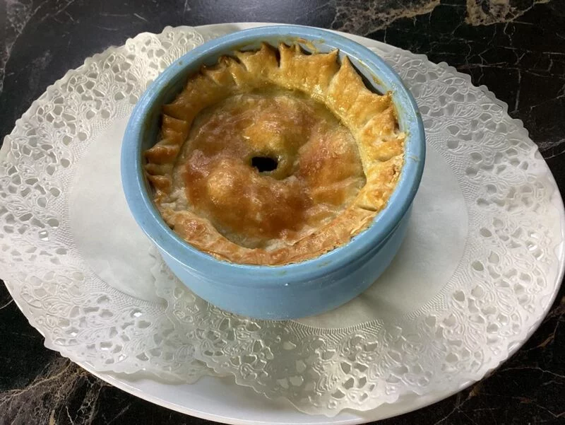 Австралийский пирог с тушёнкой