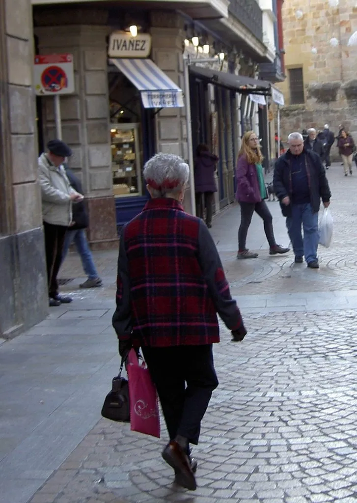 Можно ли вывести деревню из девуши  или о моде, о стиле....