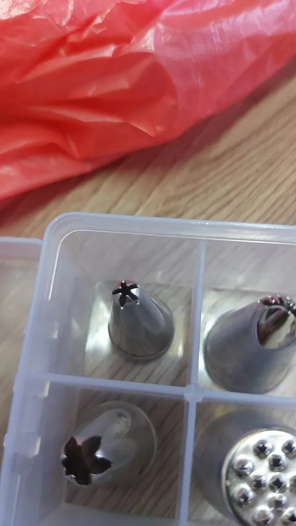 Tapтaлeтки & Ко