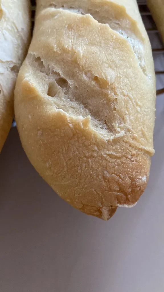 Багет на холодной опаре pate fermentee (Питер Рейнхарт)