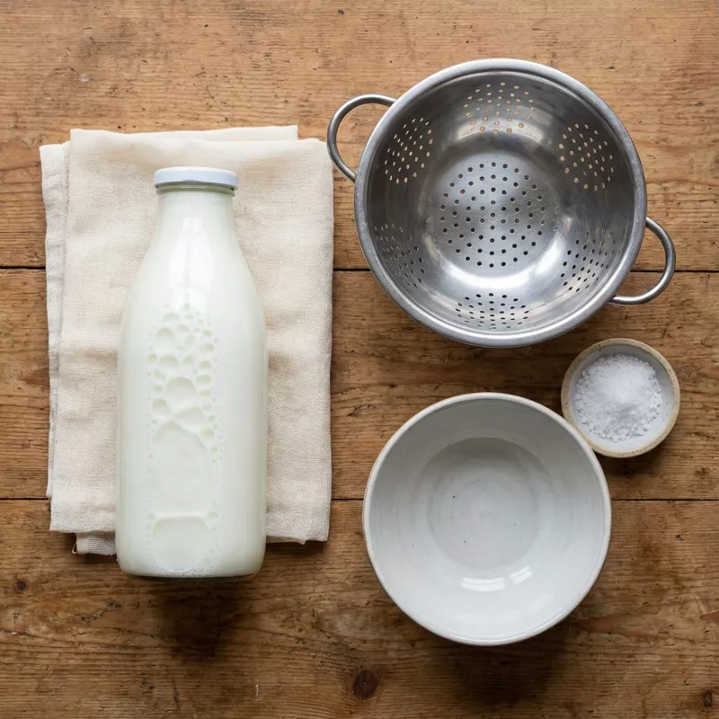 Сыр из кефира, творога и яиц