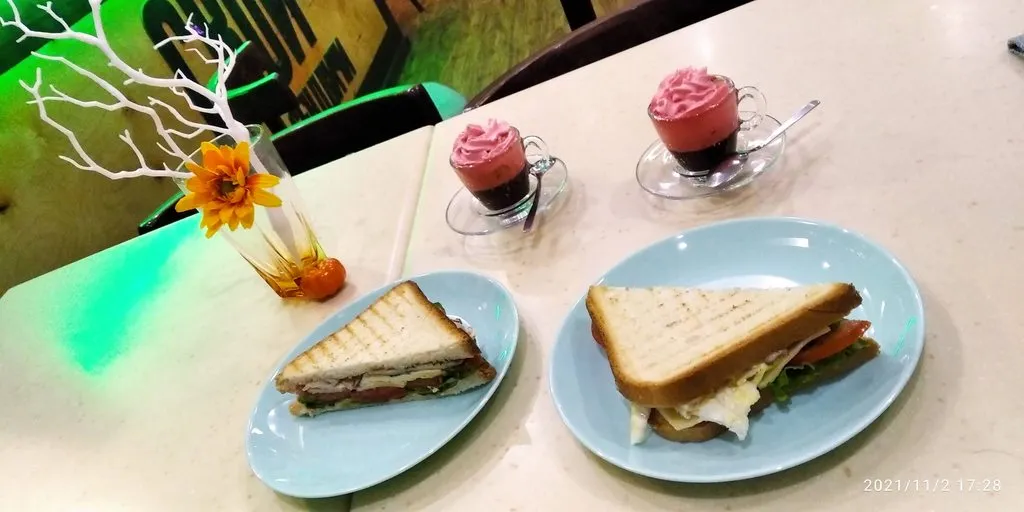 Tapтaлeтки & Ко