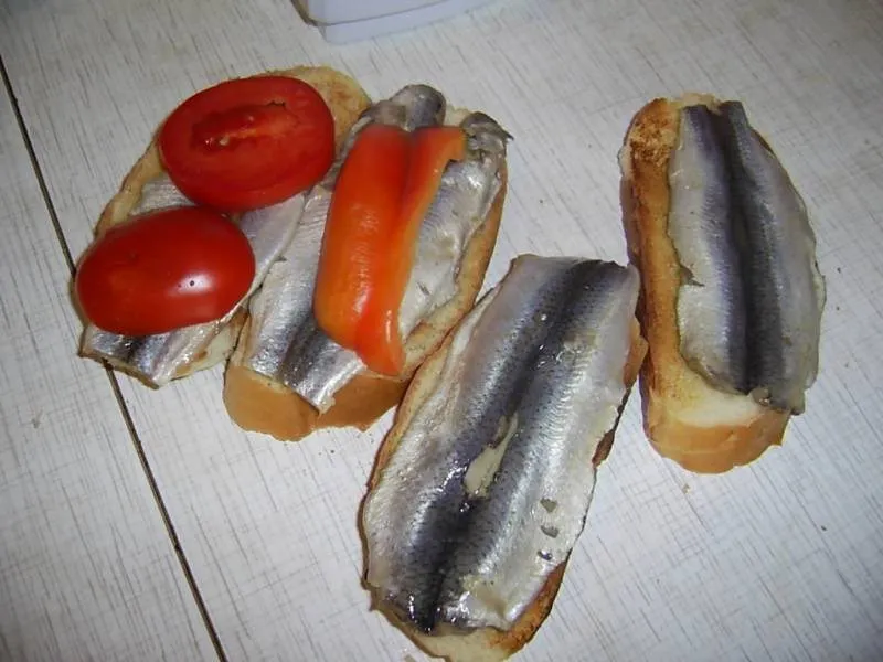Маринуем салаку, скумбрию, селедку, кильку.
