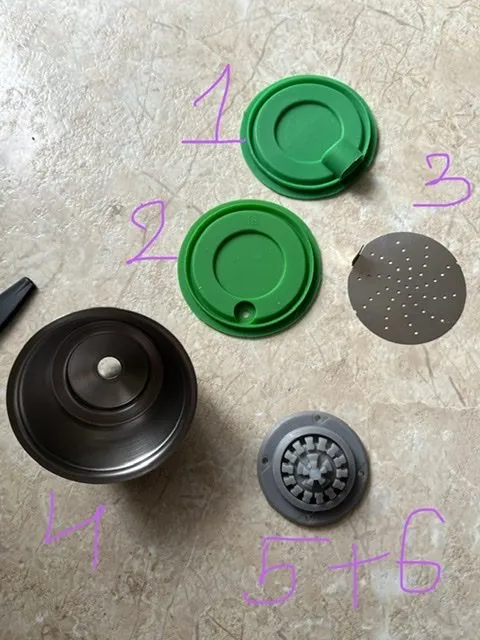 Капсульная кофеварка Dolce Gusto Piccolo и многоразовые капсулы Emo Cups