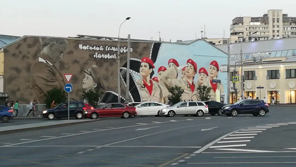 Красивости на стенах в наших городах