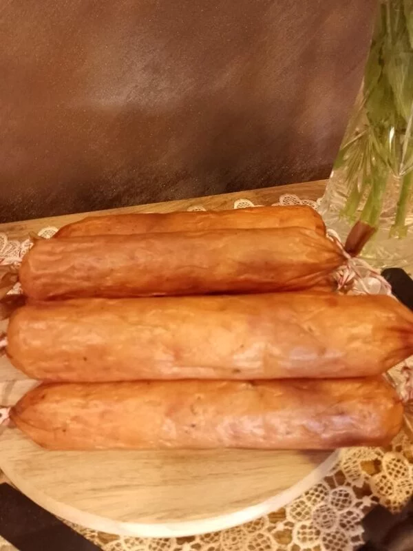 Колбаса куриная молочная