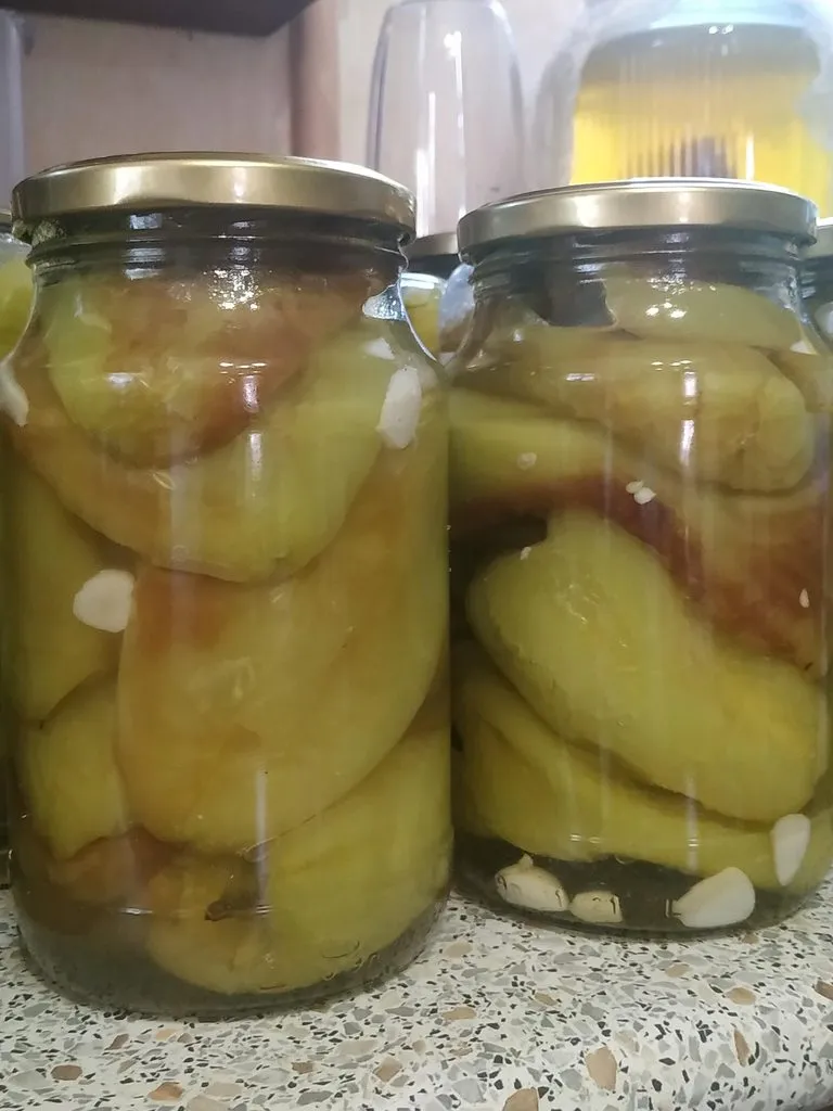Перец жареный консервированный
