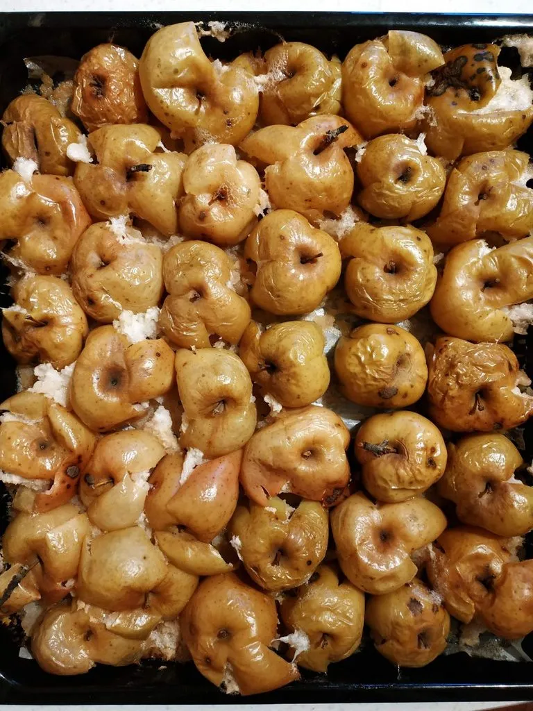 Tapтaлeтки & Ко