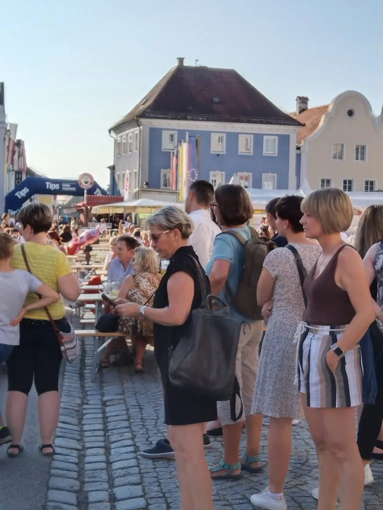 Можно ли вывести деревню из девуши  или о моде, о стиле....