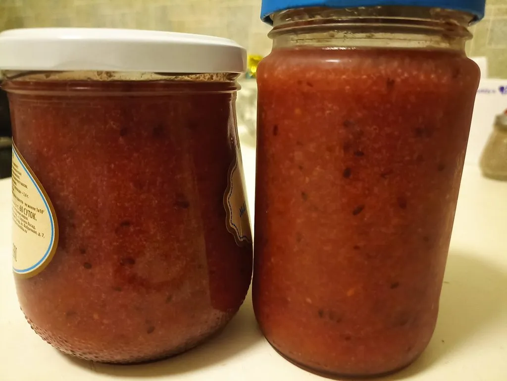 Сырое варенье из крыжовника с апельсинами