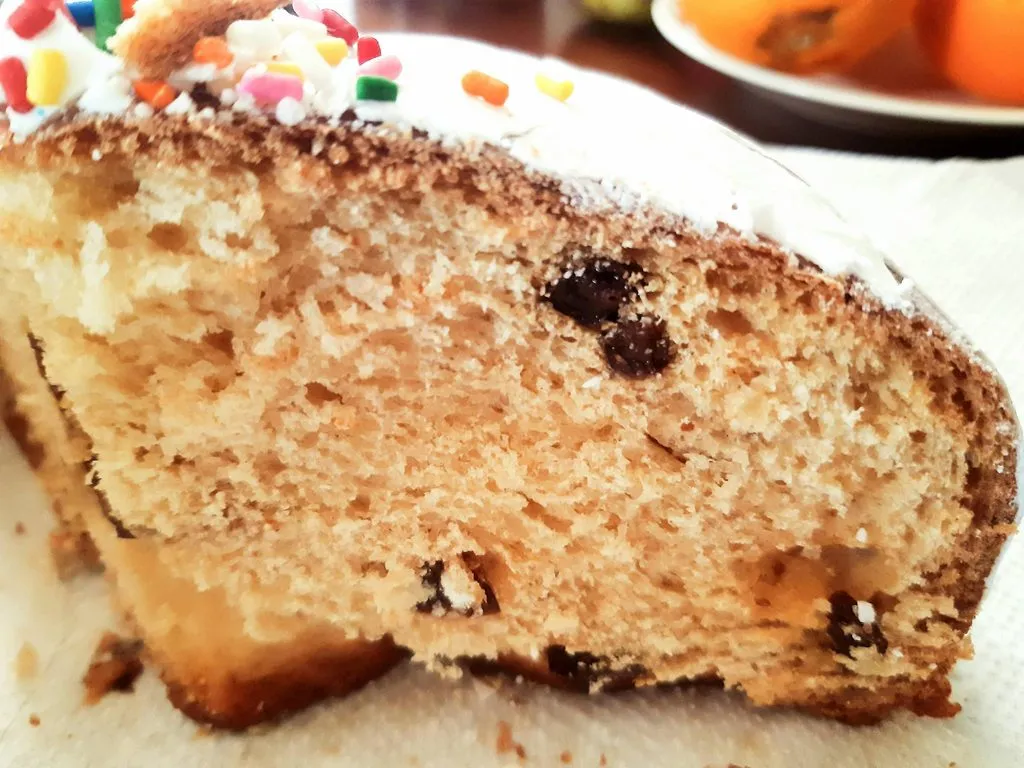 Кулич дрожжевой творожный