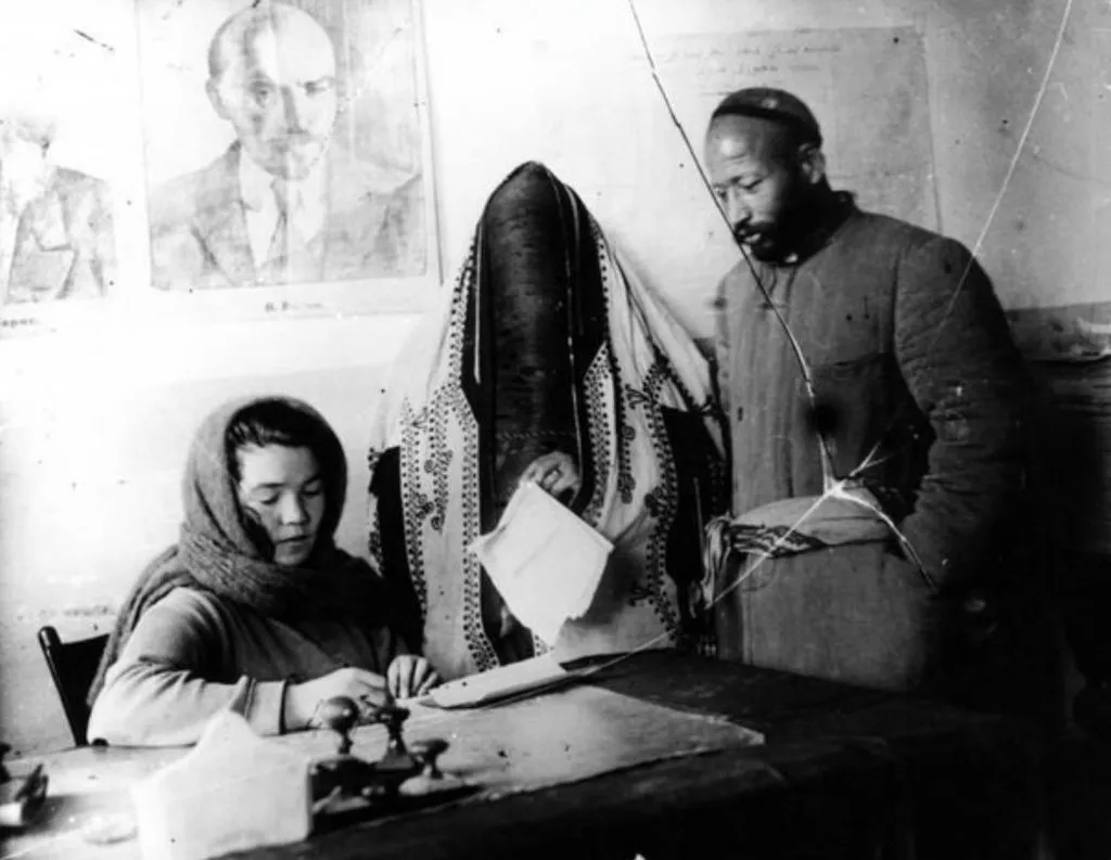Запечатленная история