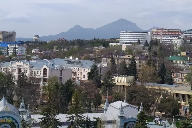 Путешествуйте по России!