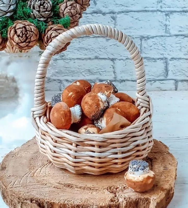 По грибы с лукошком