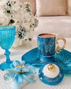 Tapтaлeтки & Ко