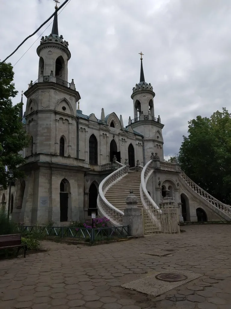 Tapтaлeтки & Ко