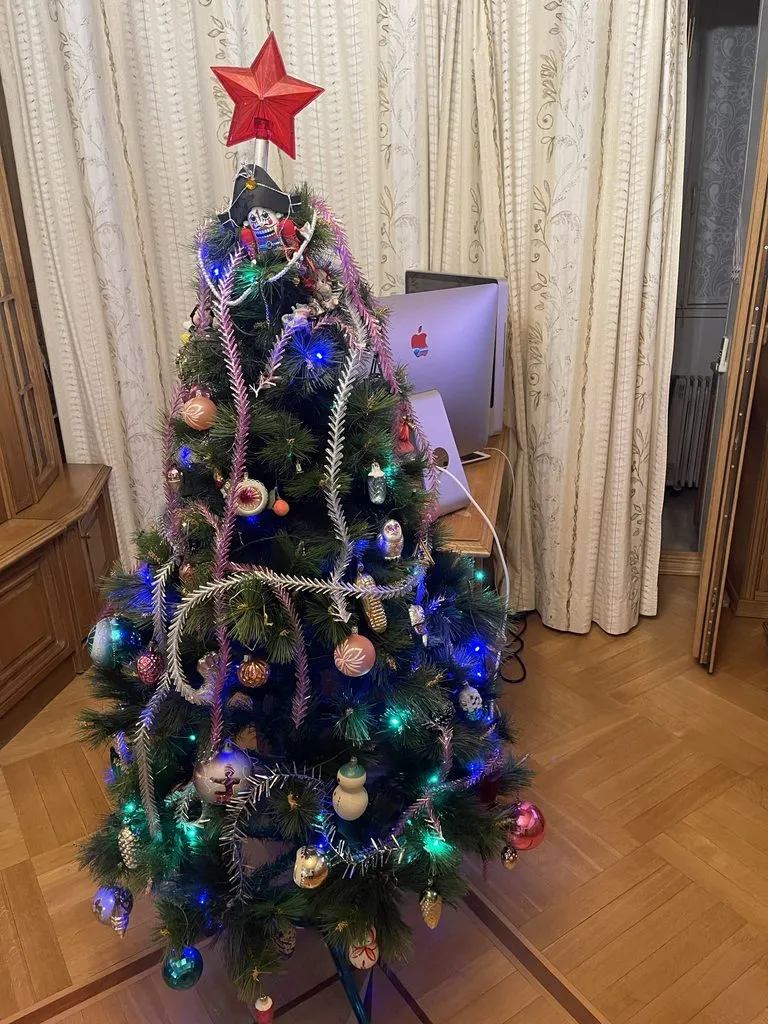 Tapтaлeтки & Ко