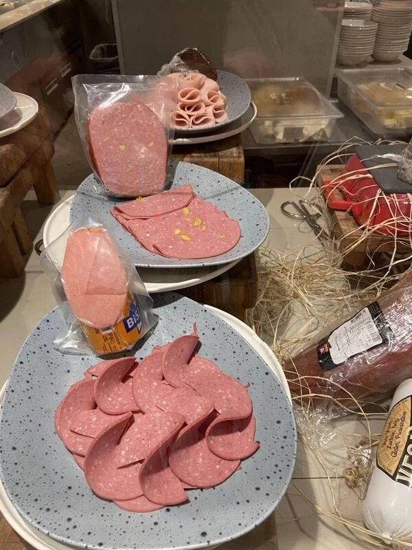 Про всё на свете с Гюзелью