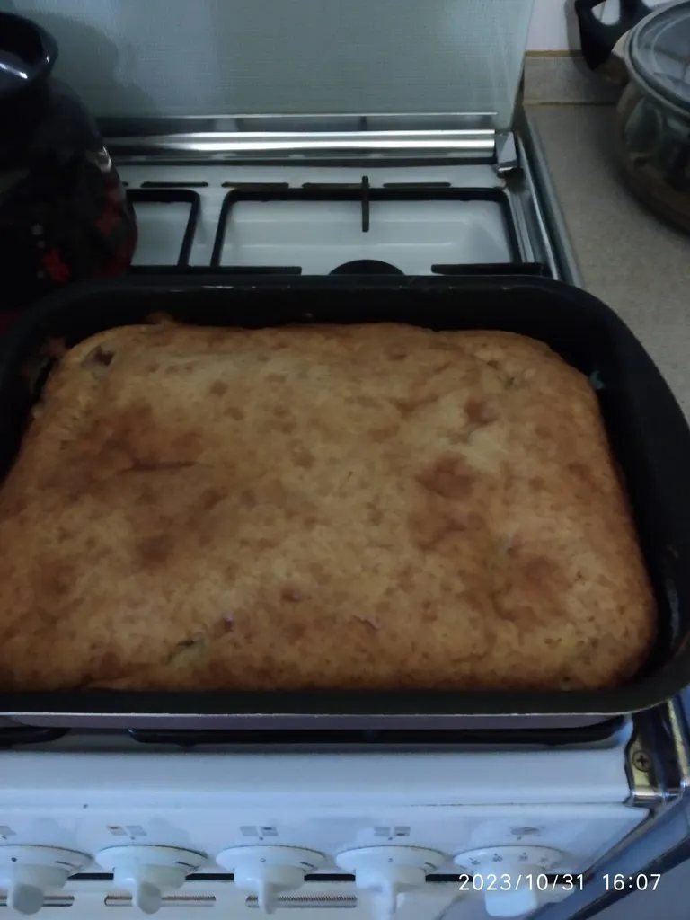 Заливной пирог с яблоками