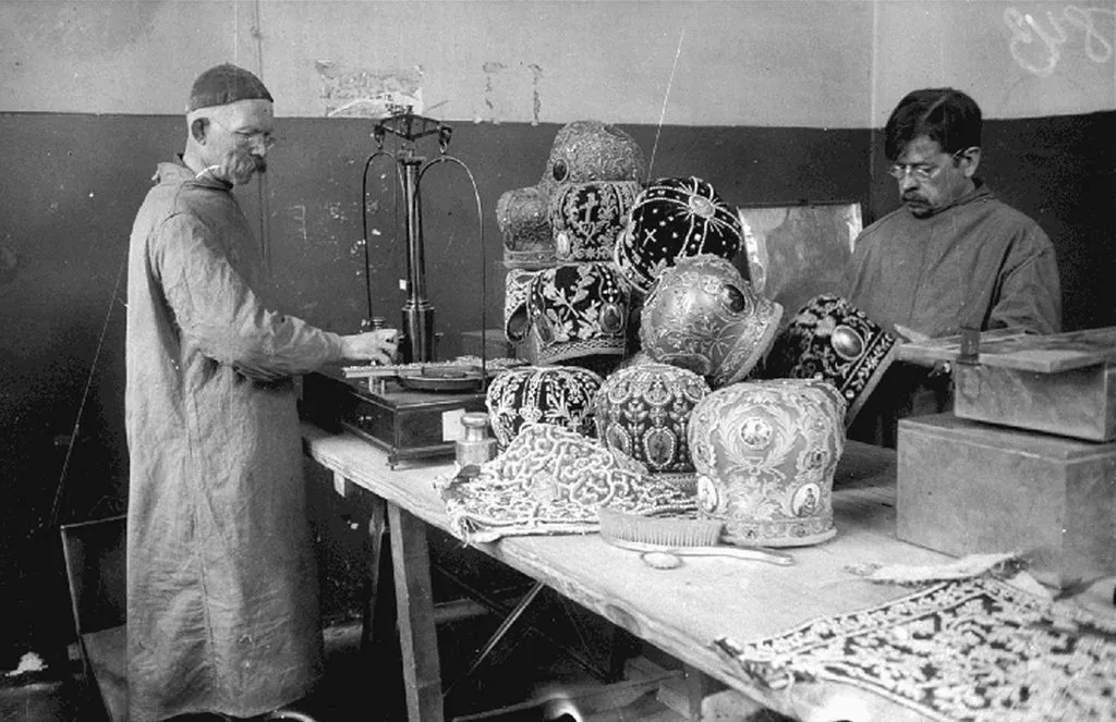 Запечатленная история