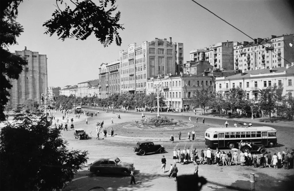 Запечатленная история